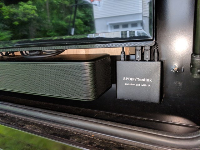RV Mod: Dash Radio Music to External Soundbar